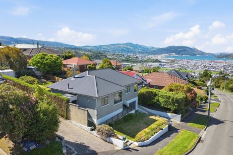 Photo of property in 76 Middleton Road, Kew, Dunedin, 9012