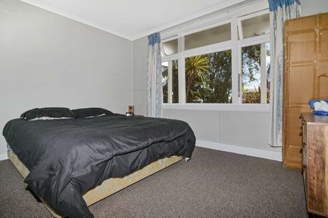 Photo of property in 61 Russell Street, Westport, 7825