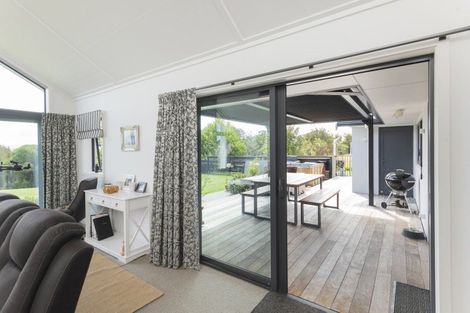 Photo of property in 32 Hillview Terrace, Mangapapa, Gisborne, 4010