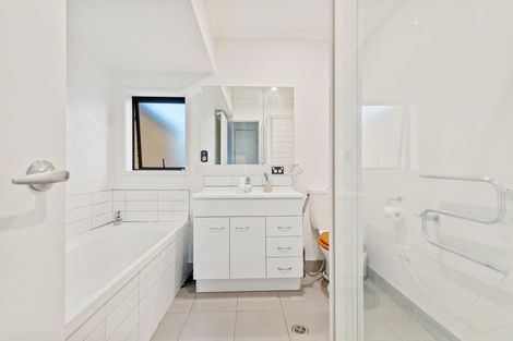 Photo of property in St Claire Village, 27/172 Mcleod Road, Te Atatu South, Auckland, 0610