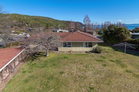 Photo of property in 16 Kenrigg Road East, Kinloch, Taupo, 3377
