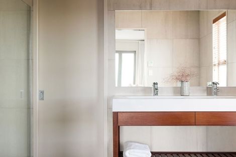 Photo of property in 151 Durham Drive, Havelock North, 4130