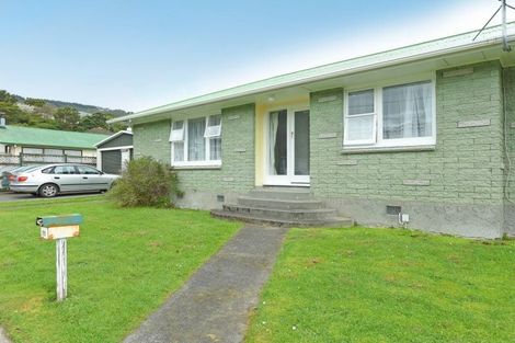 Photo of property in 12/11 Glen Alice Grove, Naenae, Lower Hutt, 5011