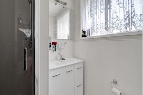 Photo of property in 162 Omata Road, Blagdon, New Plymouth, 4310