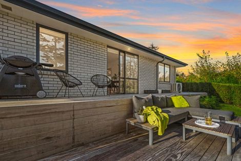 Photo of property in 6 Tarara Lane, Kumeu, 0810