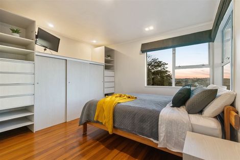 Photo of property in 1/266 Forrest Hill Road, Forrest Hill, Auckland, 0620