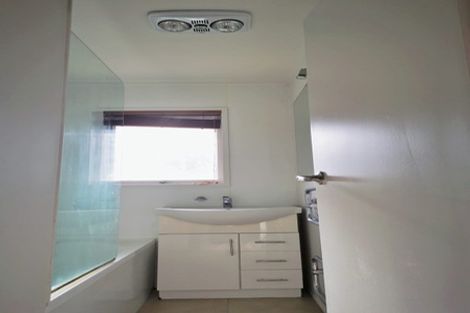 Photo of property in 1/17 Marriott Road, Pakuranga, Auckland, 2010