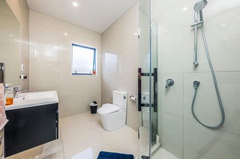 Photo of property in 10 Earlywood Road, Takanini, 2110