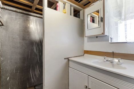 Photo of property in 321 Barrowclough Road, Whangamata, 3620