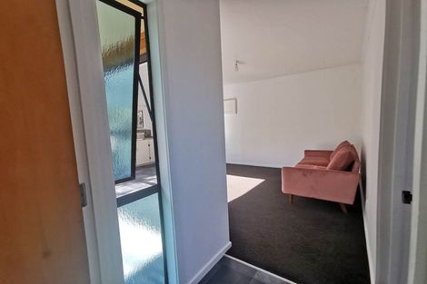 Photo of property in 1295 Whangaparaoa Road, Army Bay, Whangaparaoa, 0930