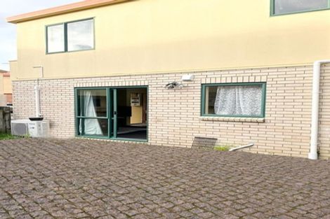 Photo of property in 59j Astley Avenue, New Lynn, Auckland, 0600