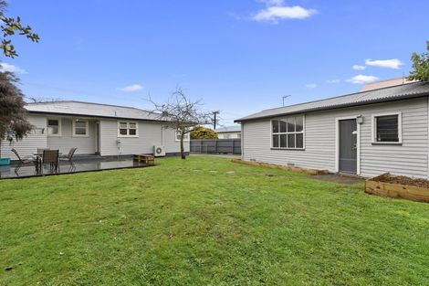Photo of property in 593 Queen Street East, Levin, 5510