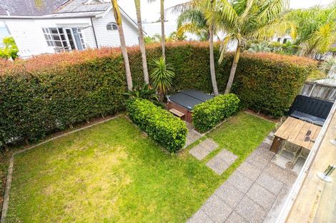 Photo of property in 5a William Street, Takapuna, Auckland, 0622