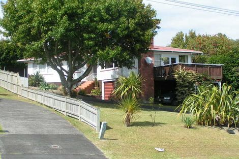 Photo of property in 38 Bond Crescent, Forrest Hill, Auckland, 0620