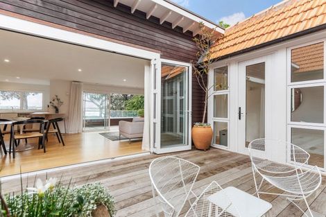 Photo of property in 1/69 Princes Street, Northcote Point, Auckland, 0627