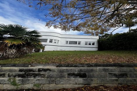 Photo of property in 11 Otahuri Crescent, Greenlane, Auckland, 1051