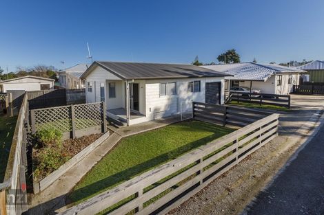 Photo of property in 2a Sandilands Street, Feilding, 4702