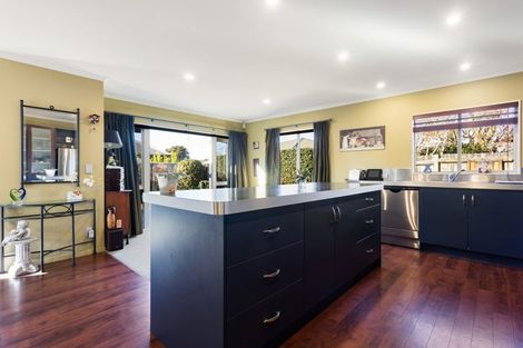 Photo of property in 13 Callum Court, Rototuna, Hamilton, 3210
