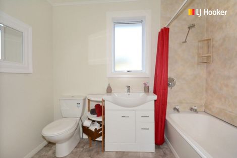 Photo of property in 72 Koremata Street, Green Island, Dunedin, 9018