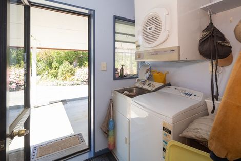 Photo of property in 2 Kennels Road, Tinwald, Ashburton, 7778