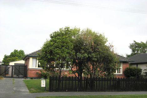 Photo of property in 37 Wayside Avenue, Burnside, Christchurch, 8053