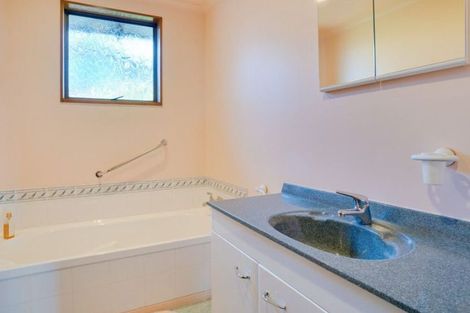 Photo of property in 240 Larnach Road, Waverley, Dunedin, 9013