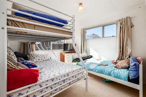 Photo of property in 14 Donovan Avenue, Massey, Auckland, 0614