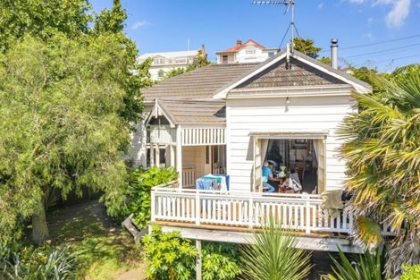 Photo of property in 64 Hipango Terrace, Durie Hill, Whanganui, 4500