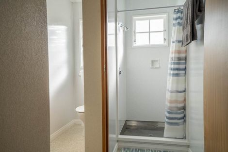 Photo of property in 2 Florio Terrace, Tawa, Wellington, 5028