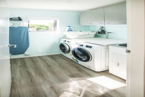 Photo of property in 73 Kotuku Drive, Paraparaumu Beach, Paraparaumu, 5032