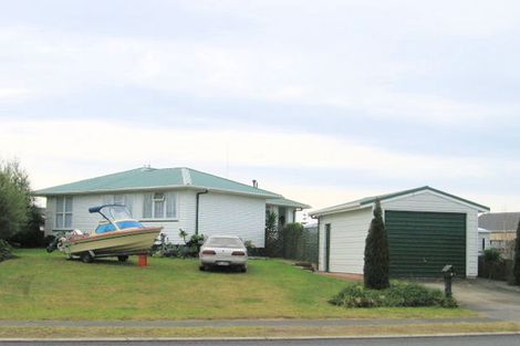 Photo of property in 153 Mayfair Avenue, Whangamata, 3620