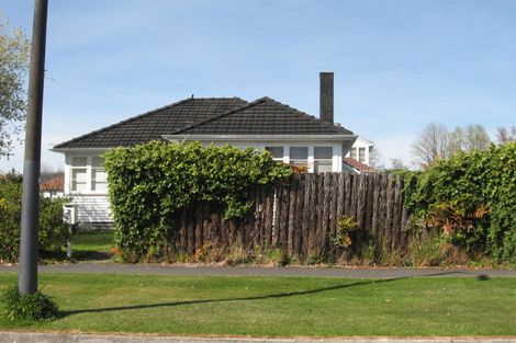 Photo of property in 2 Clinkard Avenue, Glenholme, Rotorua, 3010