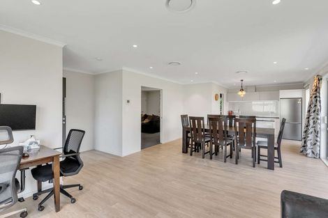 Photo of property in 22 Carrick Place, Rolleston, 7614