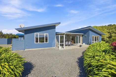 Photo of property in 9 Willowside Place, Amberley, 7410
