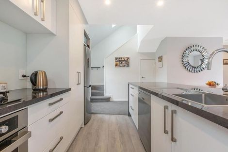 Photo of property in 23c Hinau Street, Tawa, Wellington, 5028