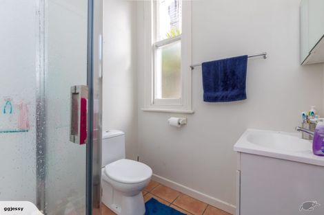 Photo of property in 25 Brentwood Avenue, Mount Eden, Auckland, 1024