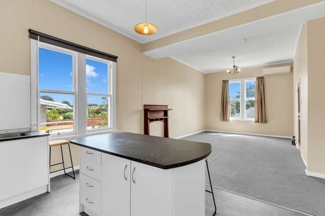 Photo of property in 83 Alma Road, Gonville, Whanganui, 4501