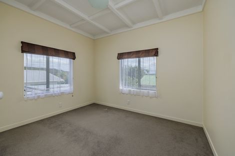 Photo of property in 10 Yorke Road, Haruru, 0204