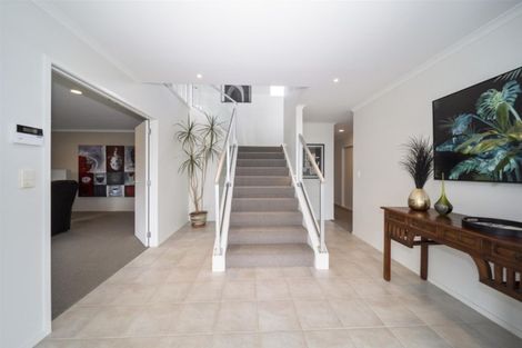 Photo of property in 58b Veale Road, Frankleigh Park, New Plymouth, 4371