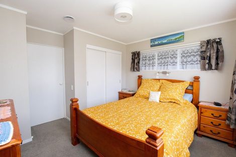 Photo of property in 2a Ranui Street, Ngatea, 3503