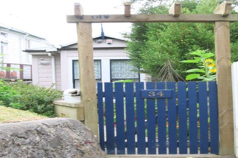 Photo of property in 34 Duppa Street, Berhampore, Wellington, 6023