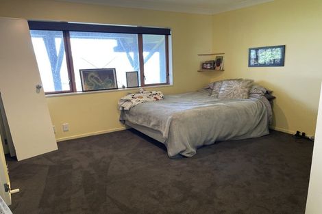 Photo of property in 13 Birkhall Grove, Strathmore Park, Wellington, 6022