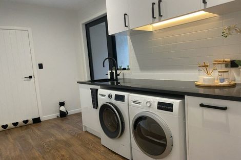 Photo of property in 43 Stockmans Road, Morrinsville, 3371