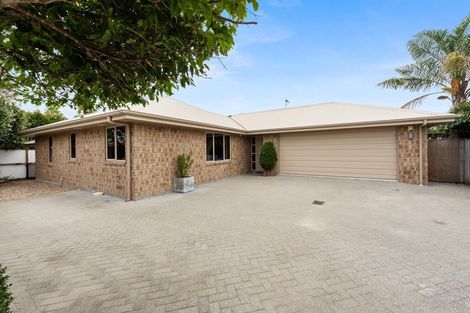 Photo of property in 12a Dover Road, St Andrews, Hamilton, 3200