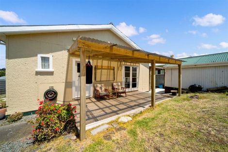 Photo of property in 10 Leicester Street, Patea, 4520