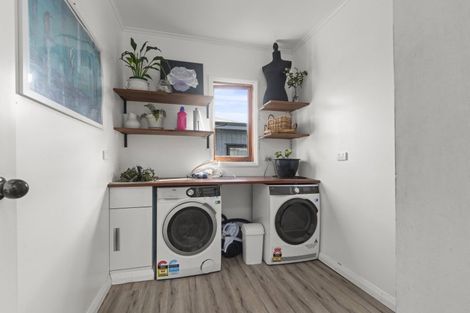 Photo of property in 143 Broadway, Marton, 4710