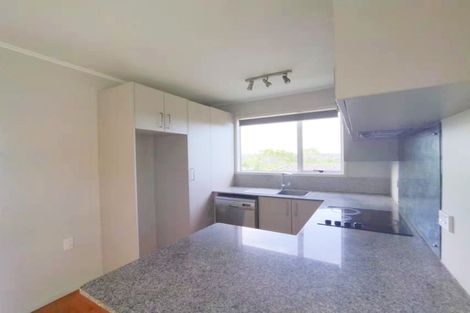 Photo of property in 25 Salisbury Road, Birkdale, Auckland, 0626