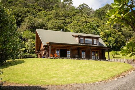 Photo of property in 36 Waiotahi Road, Thames, 3500
