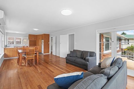 Photo of property in 38 Kohekohe Street, New Lynn, Auckland, 0600