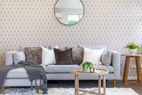 Photo of property in 5 Kaituna Street, Waitangirua, Porirua, 5024